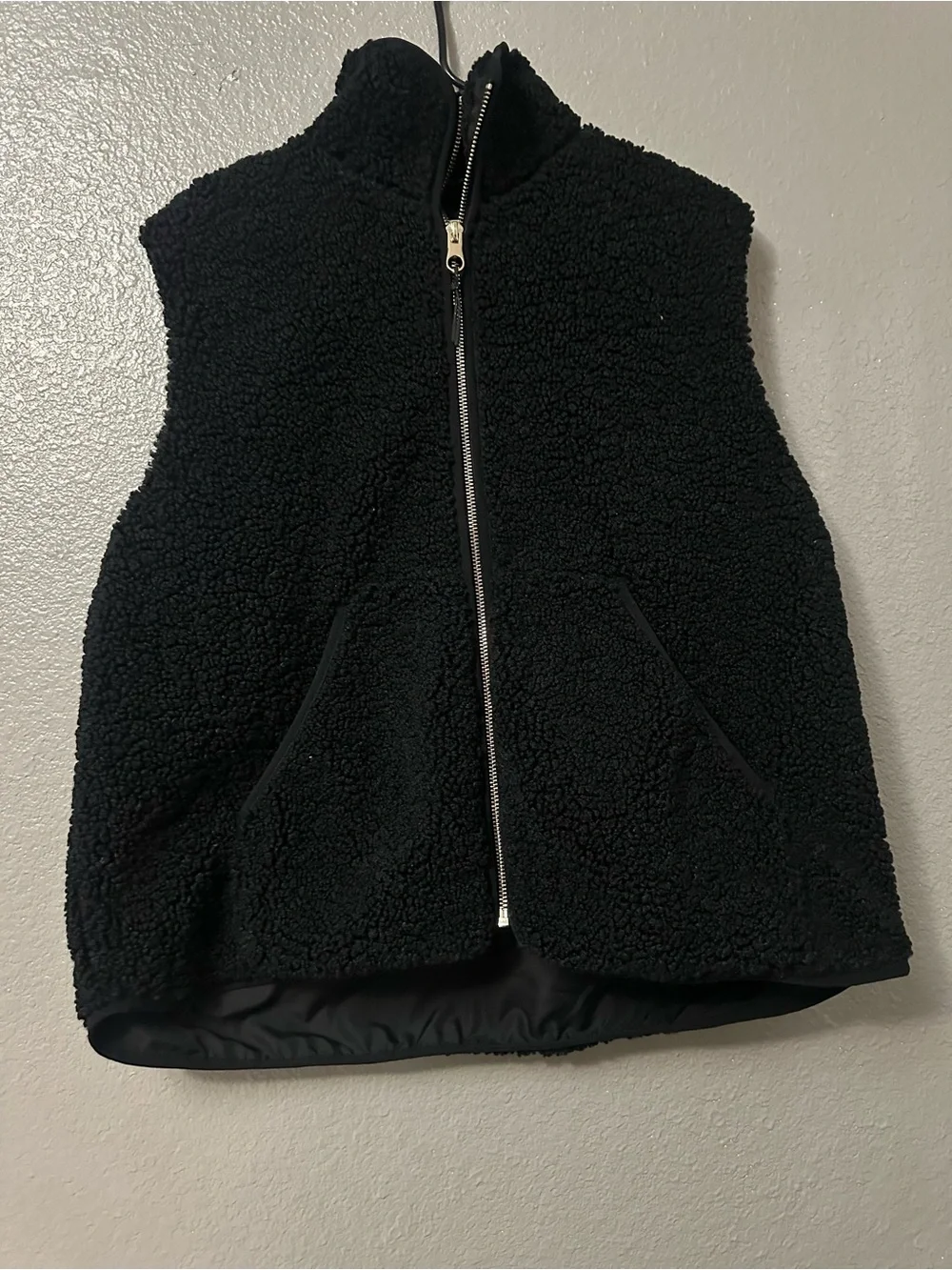H&M Black Sherpa Zip Vest